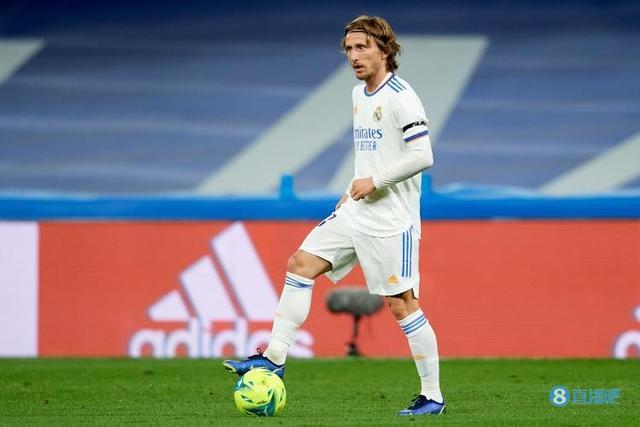 皇家社会继续黑马表现