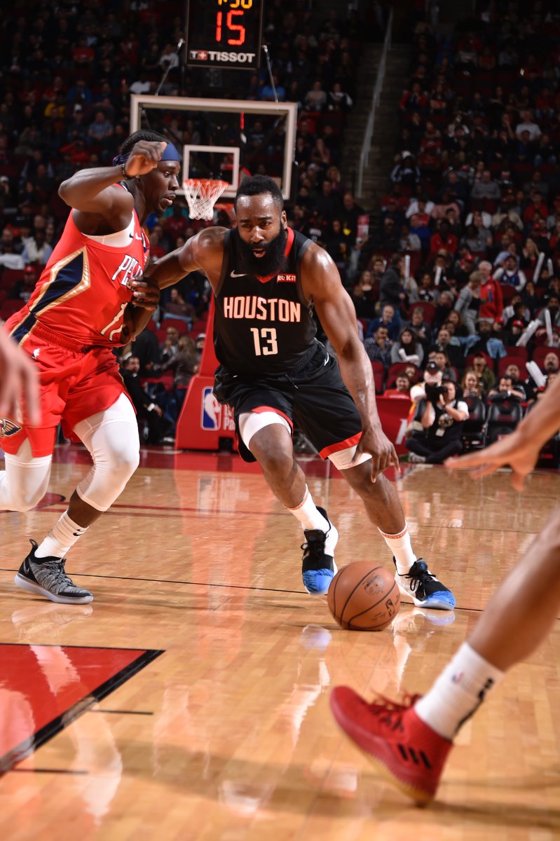 不少球迷已 不少球迷已