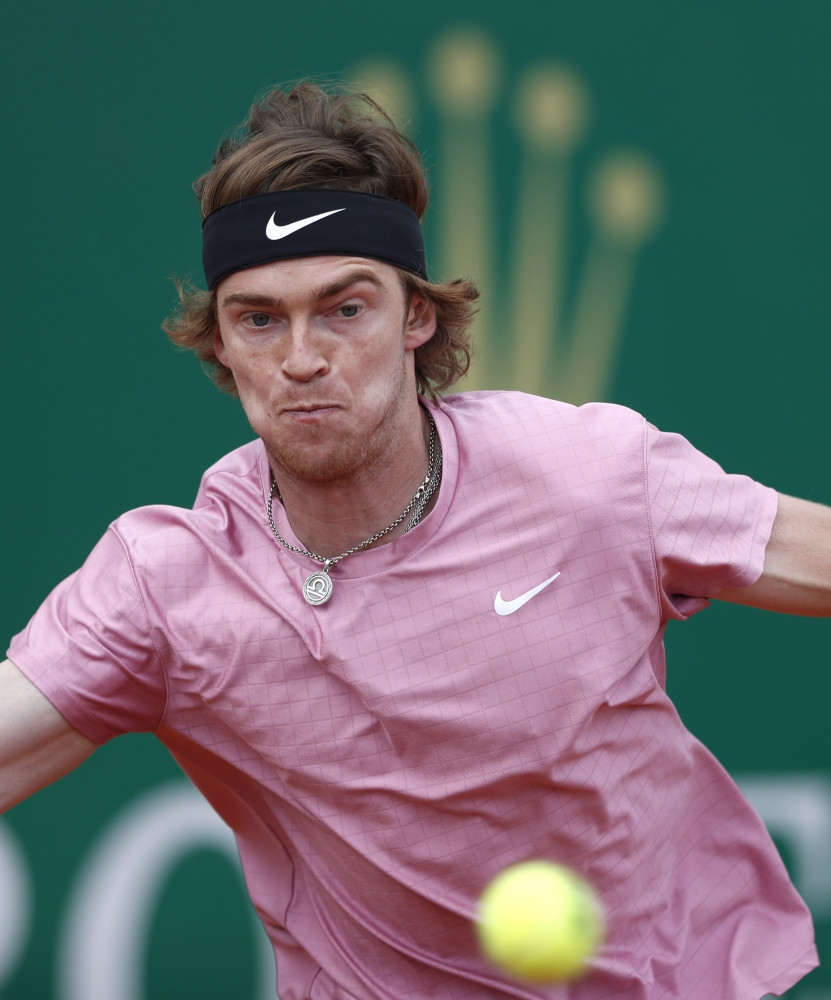 越的脚法 越的脚法