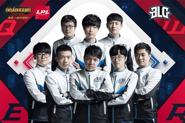 拉斐尔森以 拉斐尔森以