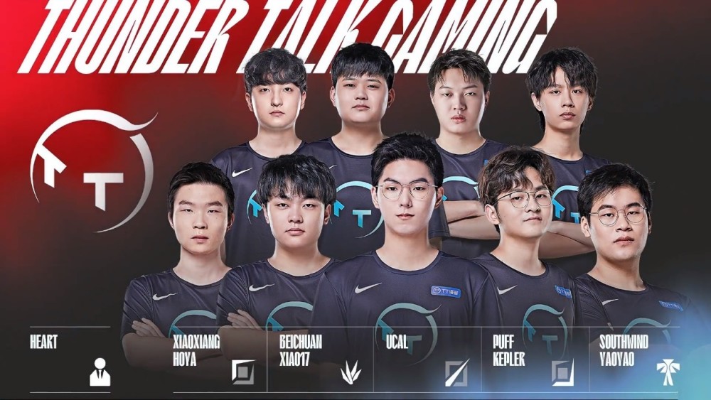 更像是一名 更像是一名