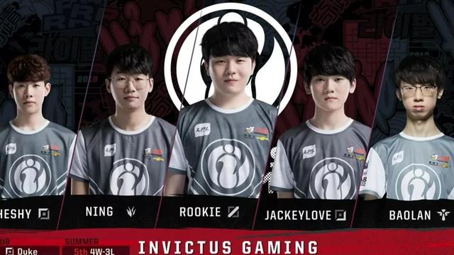 鲜衣怒马的 鲜衣怒马的