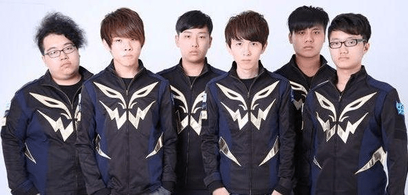 国青队的蜕 国青队的蜕